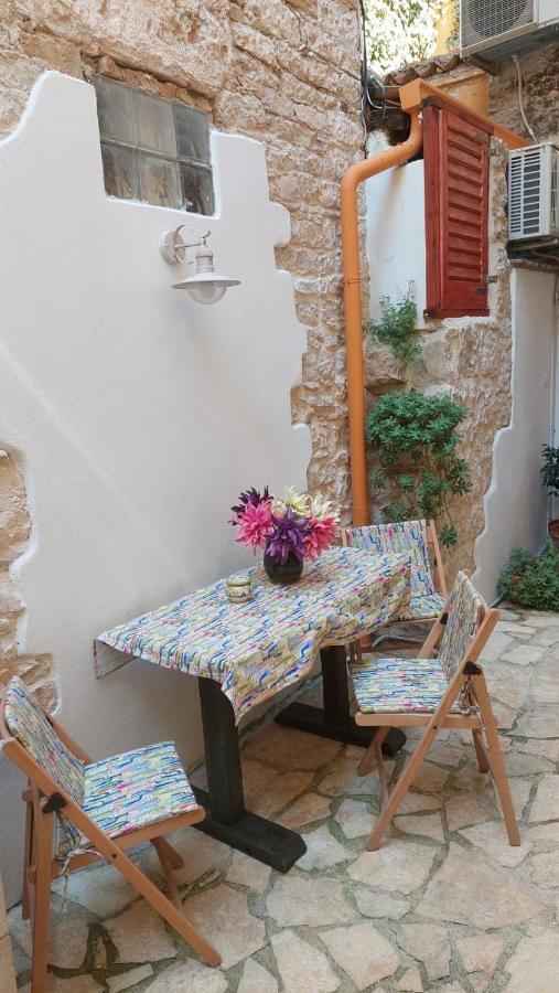 Studio With Garden In Rovinj Zewnętrze zdjęcie